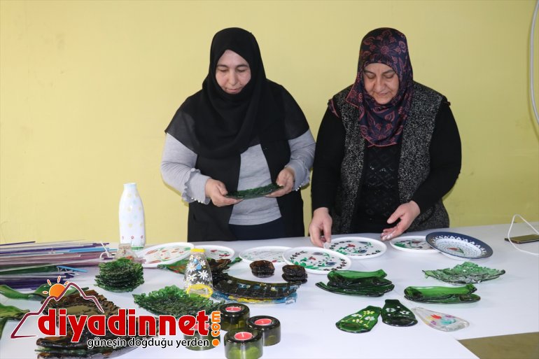 Ağrılı kadınlar kurslarla hem sosyalleşiyor hem de iş sahibi oluyor3