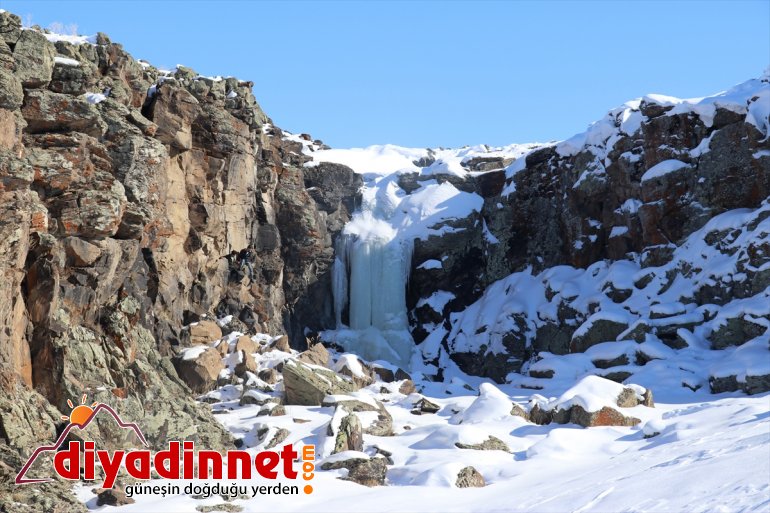 tutan Toklu sunuyor Şelalesi Buz şölen görsel 6