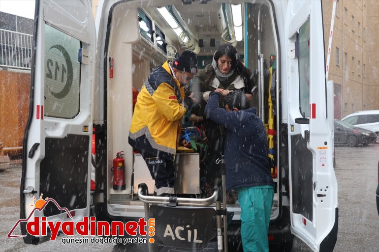 patnos yolcu otobüsü şarampole devrildi yaralı7