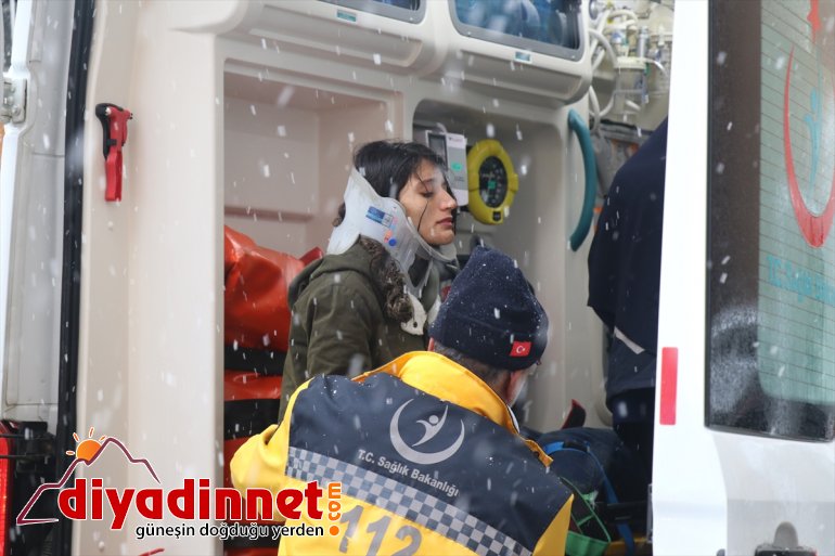 patnos yolcu otobüsü şarampole devrildi yaralı9