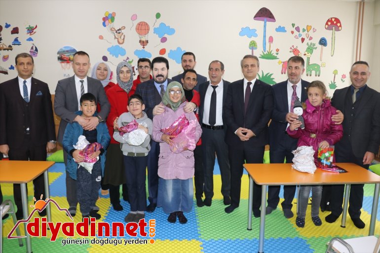 Türk Kızılay'ın Ağrı'da yaptırdığı özel eğitim sınıfları hizmete açıldı