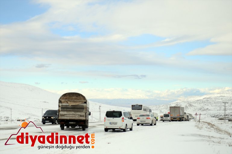 Ulaşıma açıldı sonra kara saat kapanan yolu 5 Iğdır-Ağrı 7