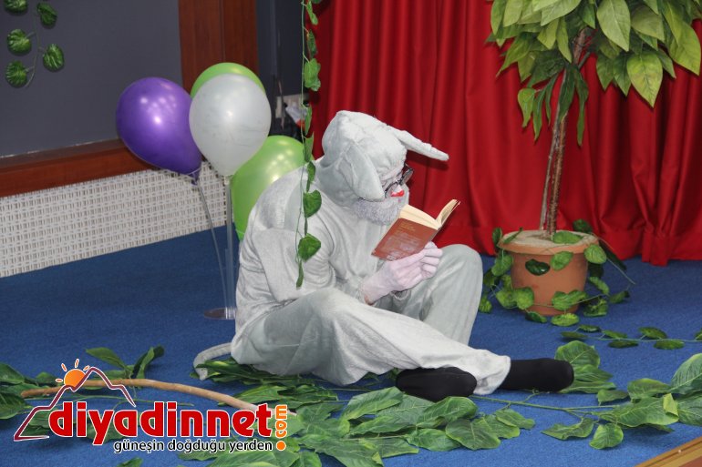 Ağrı da minik öğrenciler ilk defa tiyatro izledi2