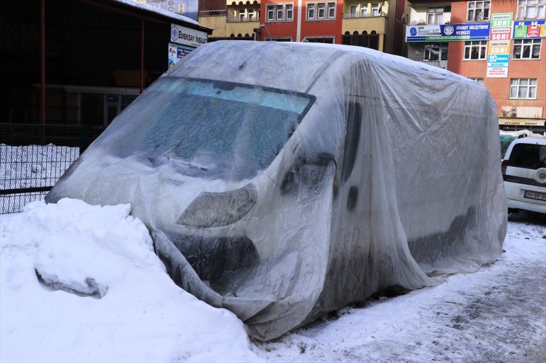 ağrı soğuk hava şadırvanlar buz tuttu6