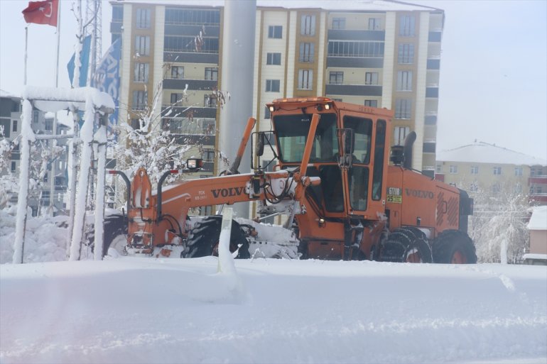 Ağrıda 450 köy yolu ulaşıma açıldı1