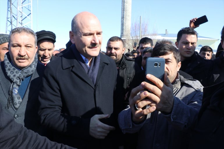 İçişleri Bakanı Soylu Ağrı da cenaze törenine katıldı3
