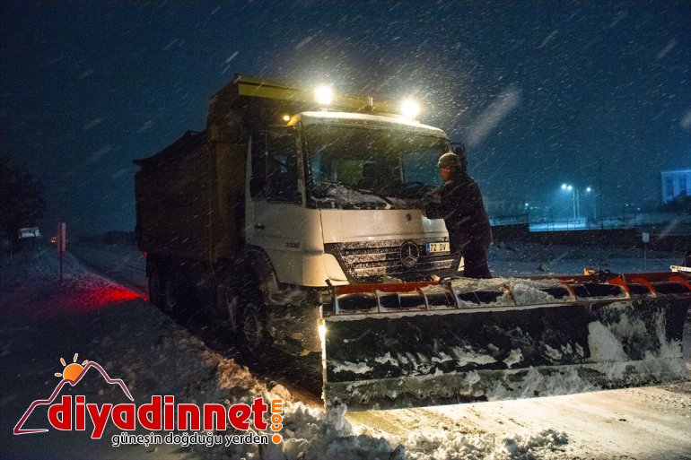 Iğdır-Ağrı nedeniyle yağışı kar IĞDIR ulaşıma kapandı yolu - kara 15