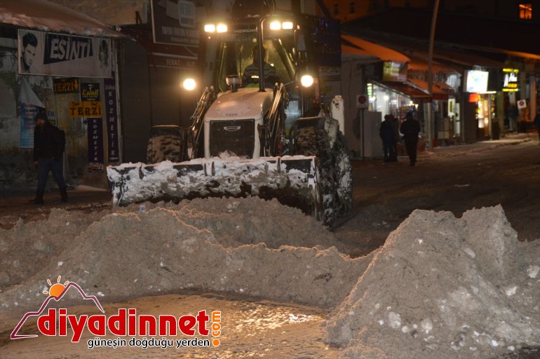 çalışıyor için mağdur ekipleri - gece Karla AĞRI vatandaşın mücadele olmaması 3