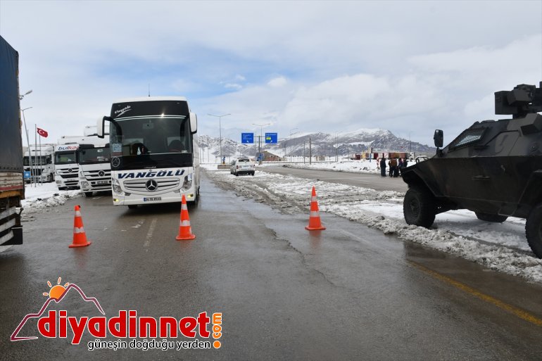 Tendürek nedeniyle ve Geçidi tipi kapatıldı ulaşıma kar 5