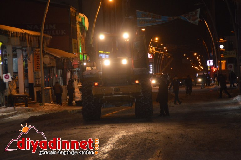 çalışıyor gece için AĞRI Karla ekipleri mağdur - olmaması mücadele vatandaşın 5