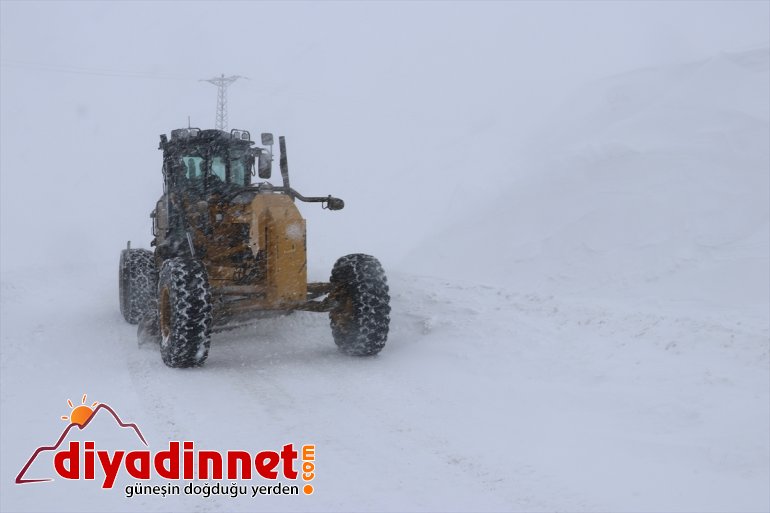 AĞRI - hastaneye saatte ve tipide Kar kadını felçli ulaştırdılar 4 9