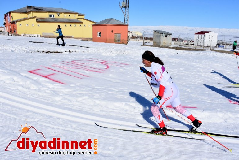 Üniversitelerarası Kayaklı Türkiye Şampiyonası Koşu başladı - MUŞ 6