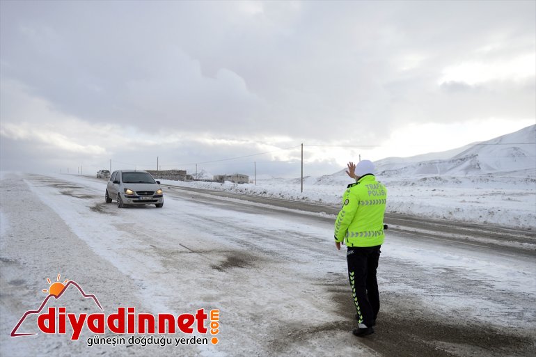 kara yolu kapanan Ulaşıma saat Iğdır-Ağrı 5 sonra açıldı 4