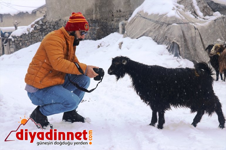 yaparak çıktı AĞRI  Türkiye tanımak turuna otostop Anadolu - insanını için 8