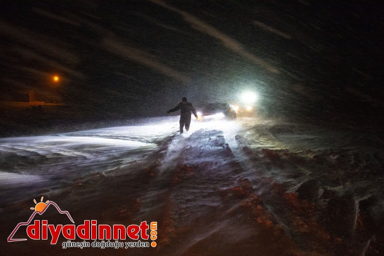 Iğdır-Ağrı IĞDIR - kara kar kapandı nedeniyle ulaşıma yolu yağışı 9