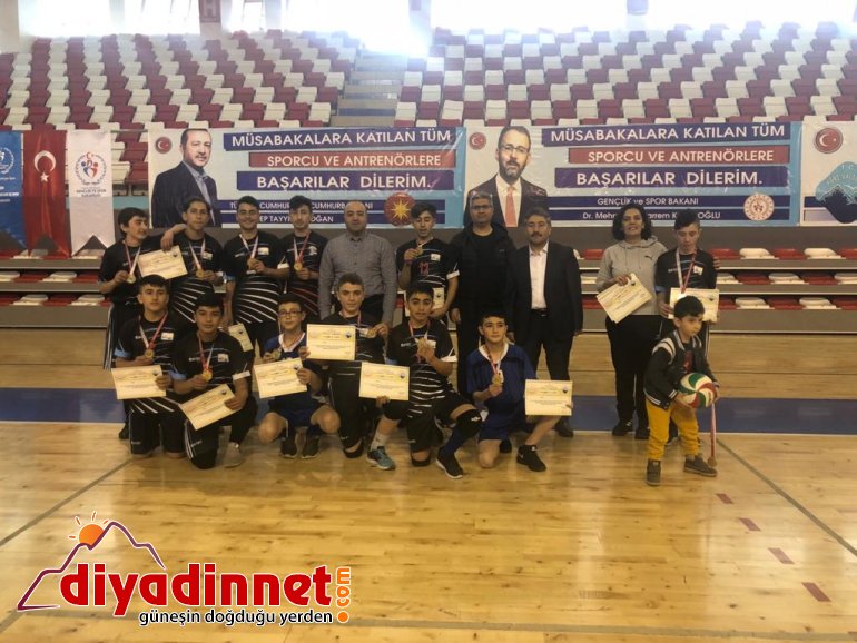 Yıldızlar Voleybol Grup Müsabakaları Sona Erdi5