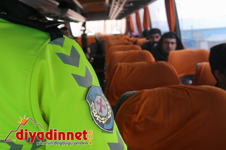 Ağrı da toplu taşıma araçlarında koronavirüs denetimi3