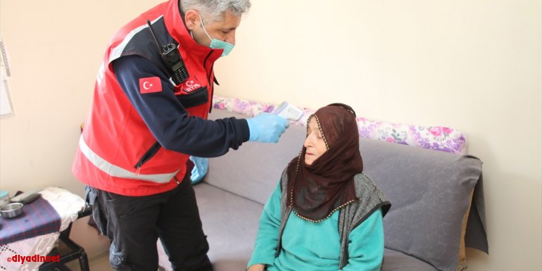 Elazığ'da 'Vefa Sosyal Destek Grubu'nun yardımları 10 bin 398 aileye ulaştı
