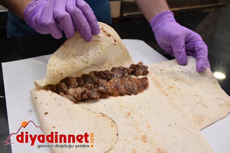 - dolması ve Cağ servisle paket kadayıf kebabı ERZURUM süslüyor sofraları 4