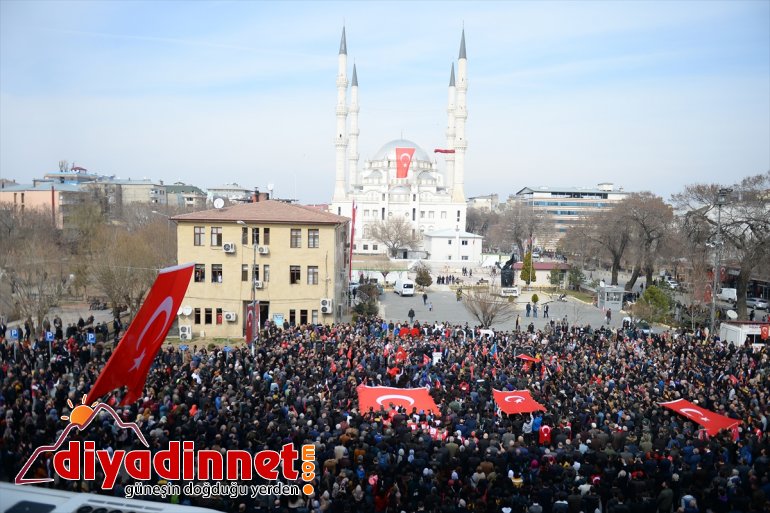 için tek oldu yürek Mehmetçik Türkiye 3