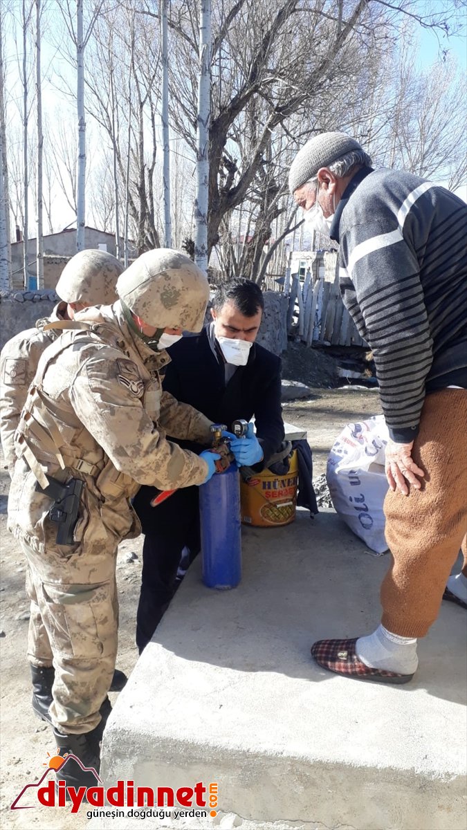 biten Sosyal AĞRI Grubu Vefa hastasının yetişti imdadına KOAH Destek tüpü Oksijen - 2