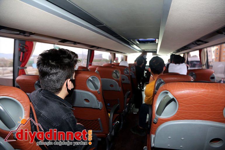 kişi otobüsle gelen 22 belgeleriyle seyahat VAN - yakalandı Sahte Van