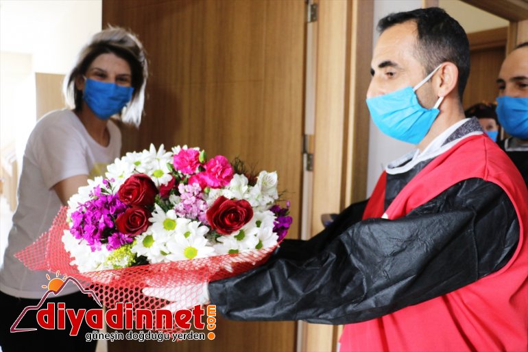 Ağrı da gözetim altında tutulan kadına doğum günü sürprizi4