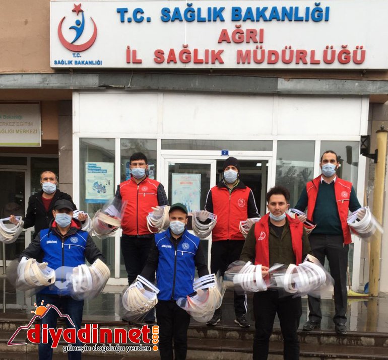 Ağrı Gençlik Merkezi siperli maskeyi5