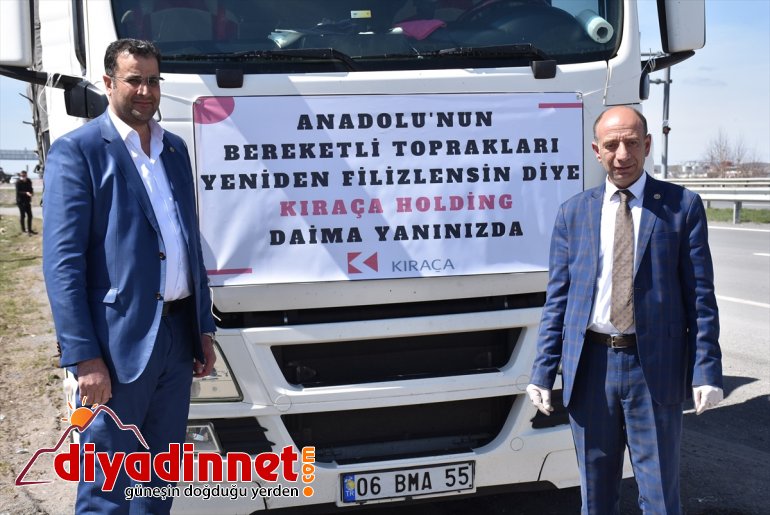 yardım insanından Karslı iş ailelere ihtiyaç çiftçi sahibi ve Hayırsever 4