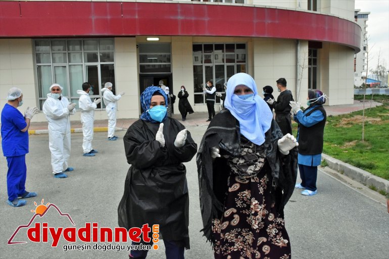 kişi tamamlanan Kovid-19 edildi  taburcu tedavisi alkışlarla 11 Muş