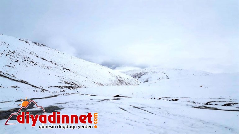 blankets spring Snow areas during some in NE Turkey season 6