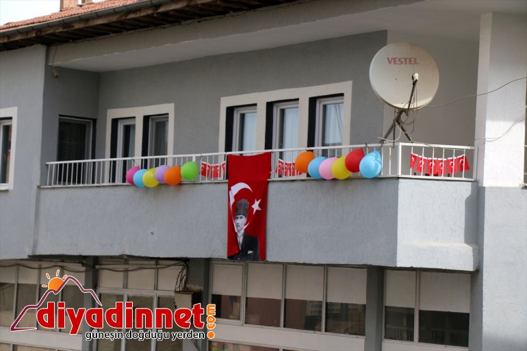 Esnaf MALATYA dağıtıldı - bayrağı vatandaşlara ve Türk 2