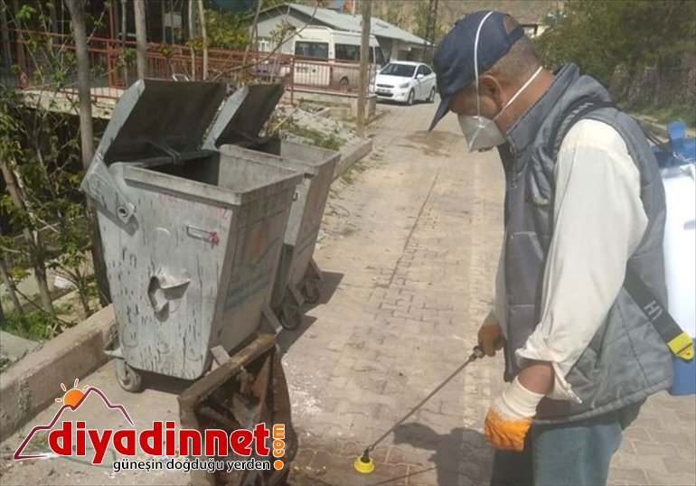 mücadele Keban Belediyesinden haşere çalışması ile 2