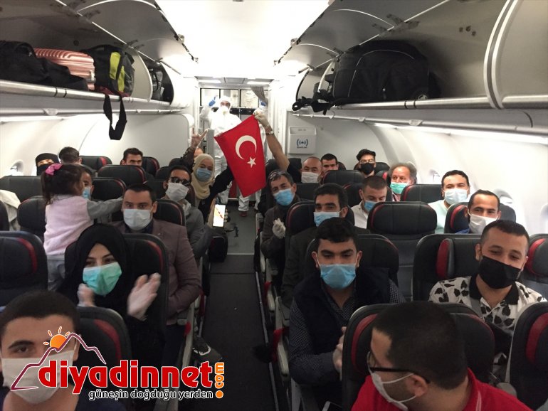 vatandaşların coşkusu Suudi getirilen - (2) Arabistan