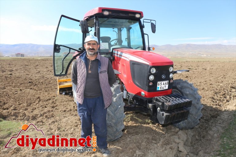 çiftçilere Belediyesinden ekipman Gürpınar desteği 3