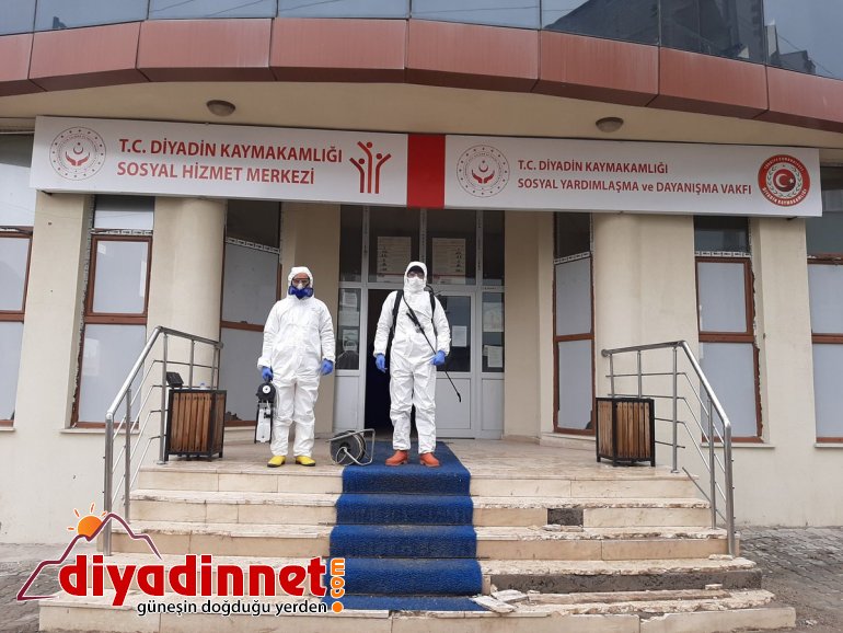 Diyadin Belediyesi'nin dezenfekte çalışması devam ediyor