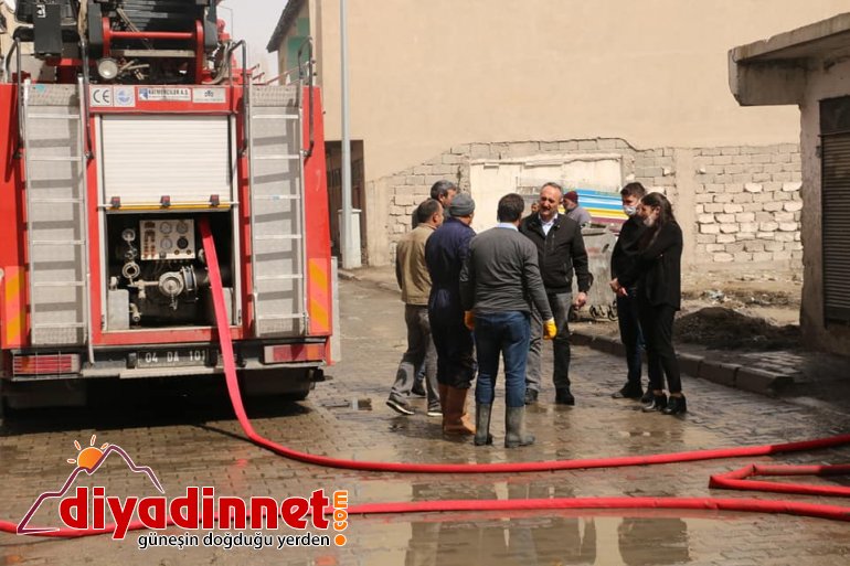 Diyadin de caddeler tazyikli su ile yıkandı5