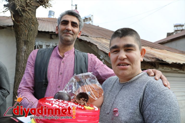 çocuğa sendromlu down Böngöl