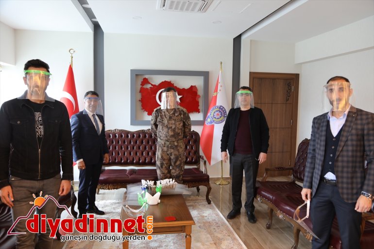 Müdürlüğüne koruyucu siper edildi Emniyet Bingöl  teslim İl maske 300 3
