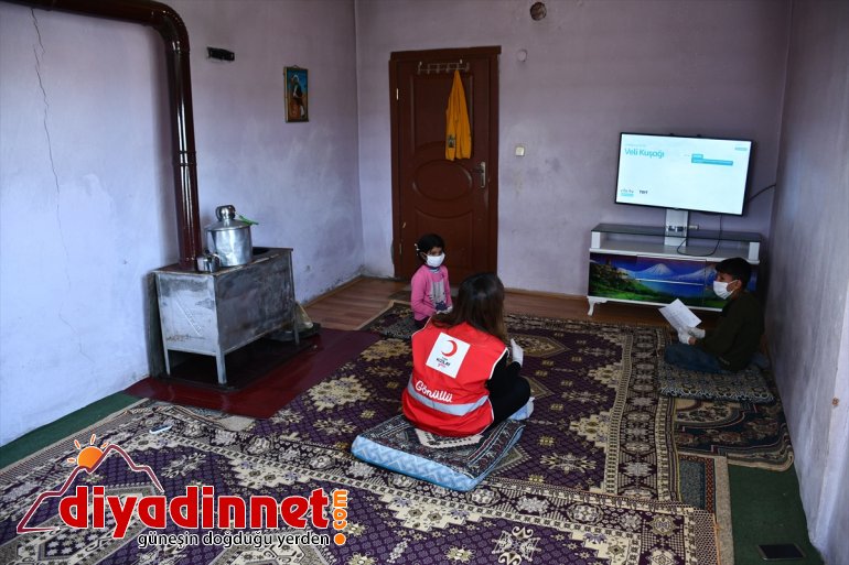 - köy Kızılay köy Türk eğitimi öğretmen gönüllüsü dolaşarak anlatıyor uzaktan AĞRI 2