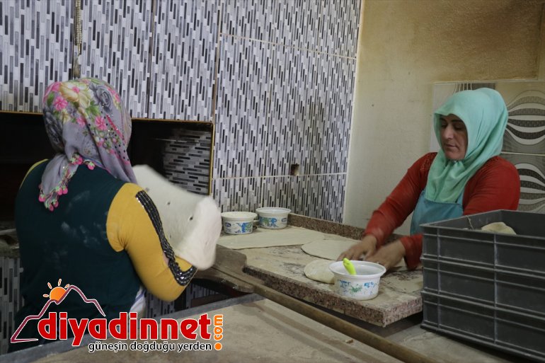 Ağrılı oldu kadınların ekmeği geçim kaynağı Tandır 5