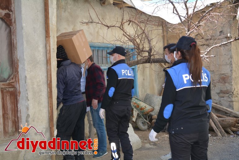 Hakkari'de 1384 aileye devletin yardım eli uzatıldı