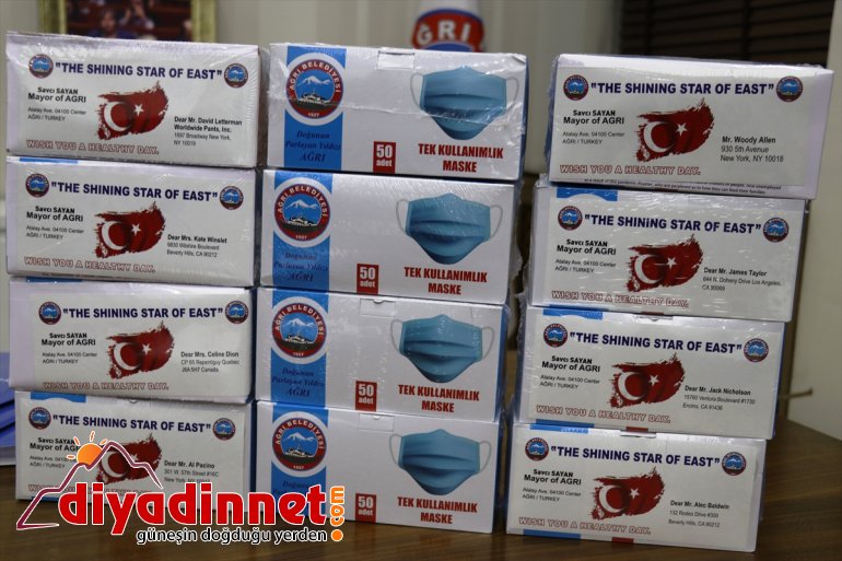 yıldızlarına maske Belediye ve - gönderecek Trump Başkanı Sayan, Hollywood AĞRI 2