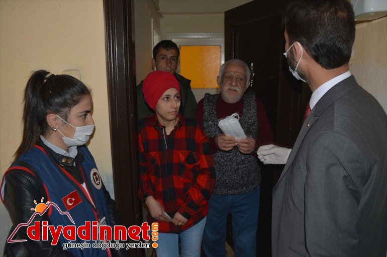 görevlileri ev dağıtıyor gezerek Vefa maske - ERZURUM Grubu ev 6