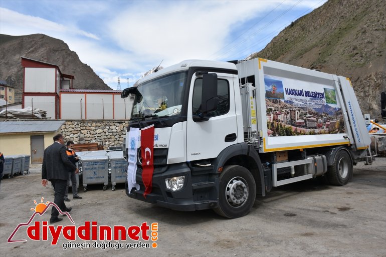 Hakkari Belediyesi araç filosunu güçlendirdi