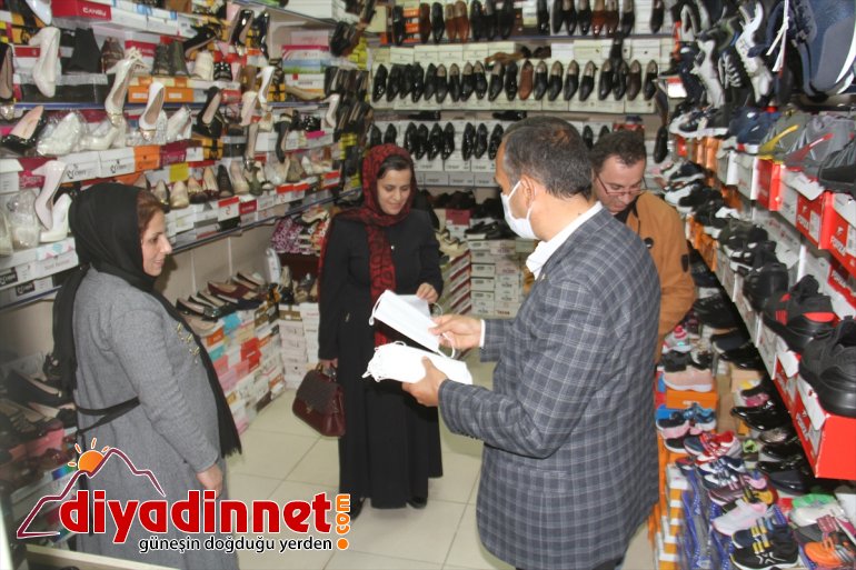 vatandaşlara ücretsiz HAKKARİ maske - Şemdinli