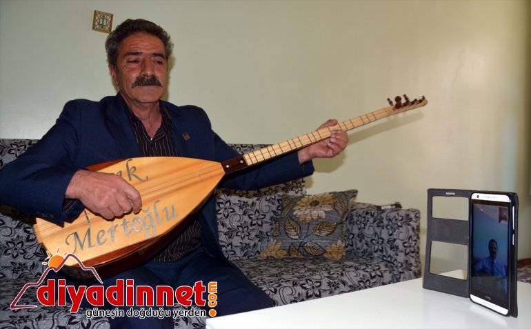 sanal taşıyor geleneğini ERZURUM Halk aşıklık ortamda - geleceğe ozanları 4