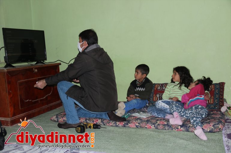 hediye televizyon evleri edildi yanan için Van