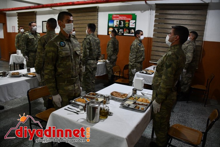 vatan Kartalları iftarlarını Hudut yaptı ilk nöbetinde 5