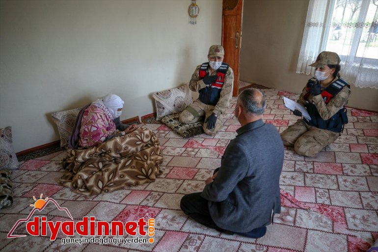 Jandarma ekipleri VAN dokundu ninenin Emine gönlüne - 2